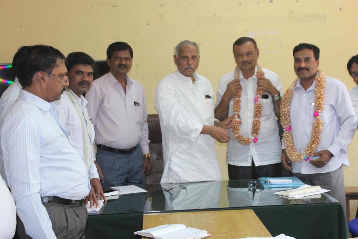 ಬಗರ್‌ಹುಕುಂ ಬಾಕಿ ಅರ್ಜಿ ಶೀಘ್ರ ವಿಲೇವಾರಿಗೆ ಕಾಗೋಡು ಸೂಚನೆ